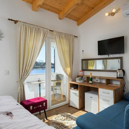 Villa Bonaca Savudrija Bagian luar foto